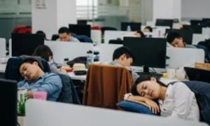 Tôi ngỡ ngàng với lời dặn 13h30 quay lại vì 'văn hóa ngủ trưa'